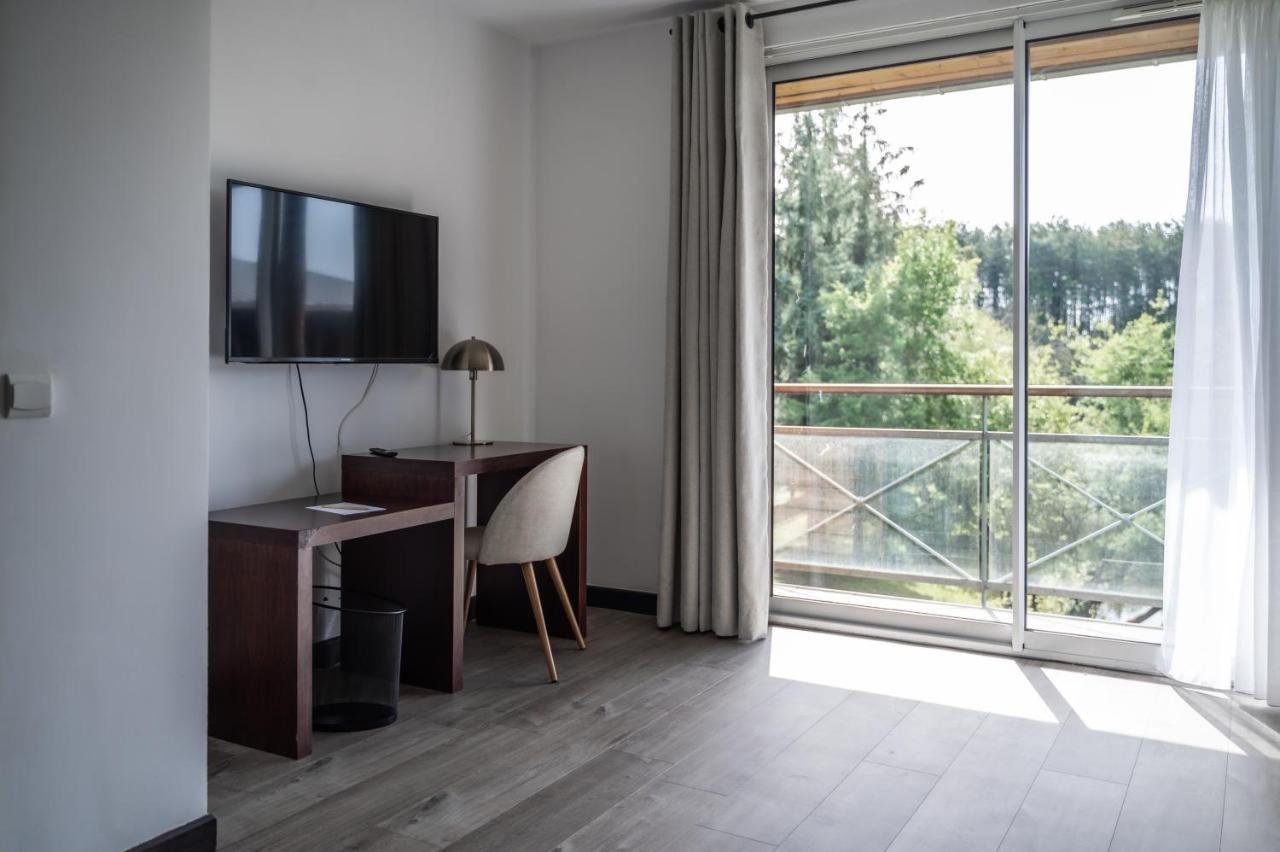 Domaine De Cice-Blossac, Resort Spa & Golf Bruz Bagian luar foto