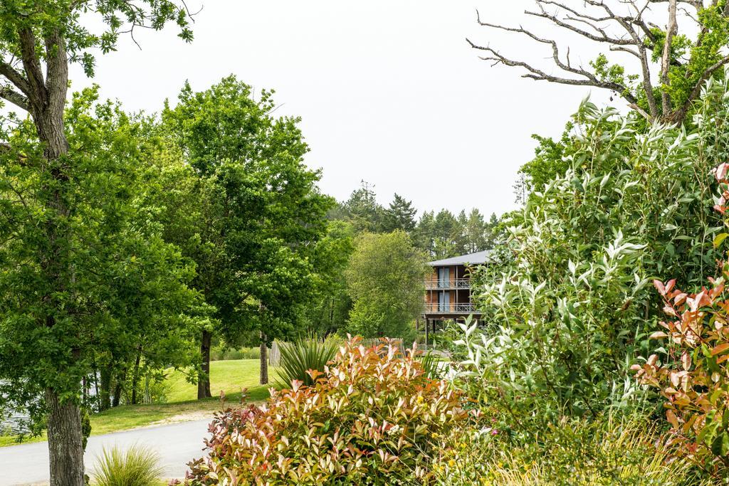 Domaine De Cice-Blossac, Resort Spa & Golf Bruz Bagian luar foto
